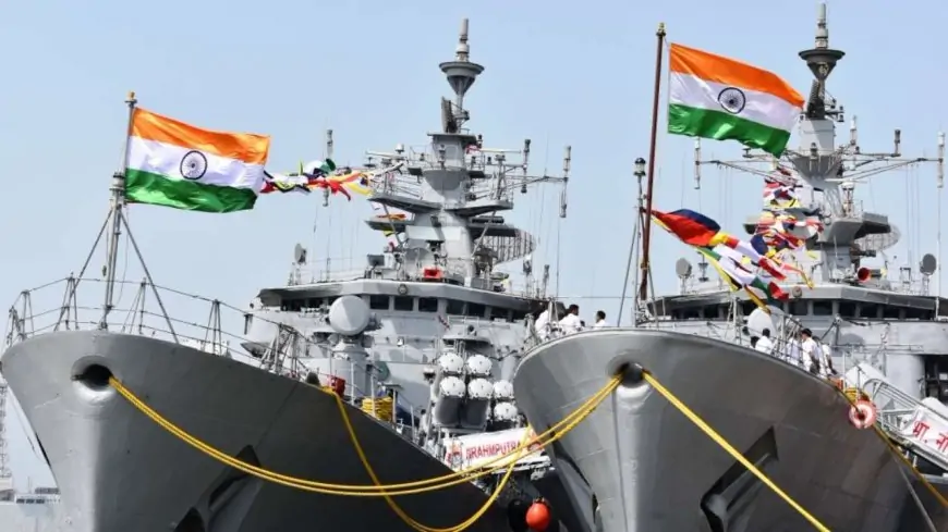 Indian Navy: जमशेदपुर में पूर्व नौसैनिकों ने साझा की कारगिल युद्ध की अनसुनी कहानियां