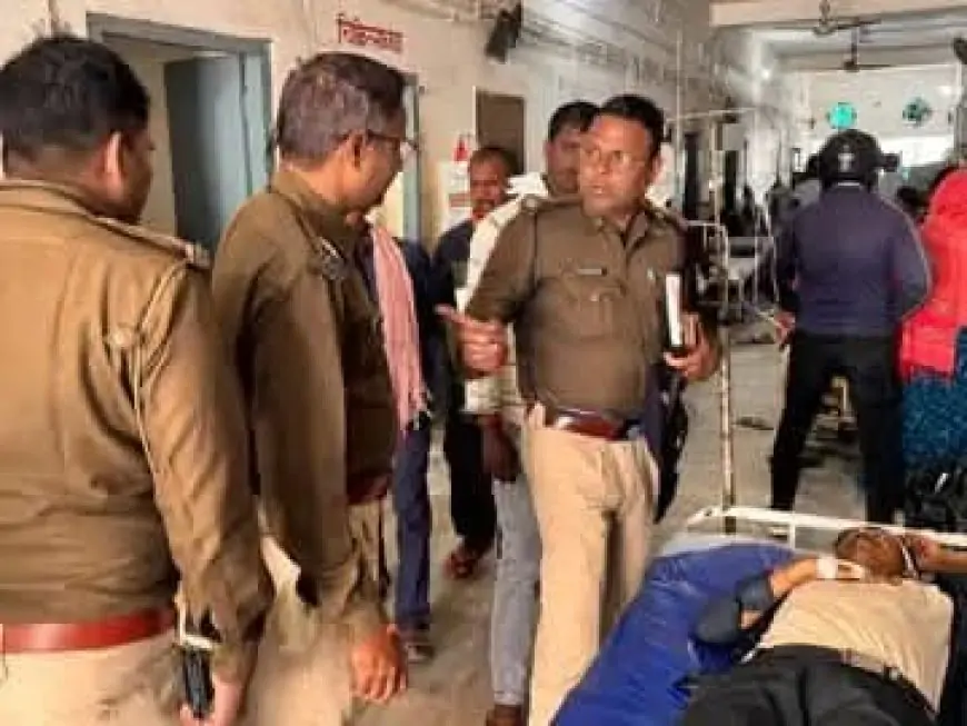 Nawada Incident: पत्नी को लाने गए पति की ससुराल वालों ने की बेरहमी से पिटाई, पुलिस ने अस्पताल में कराया भर्ती