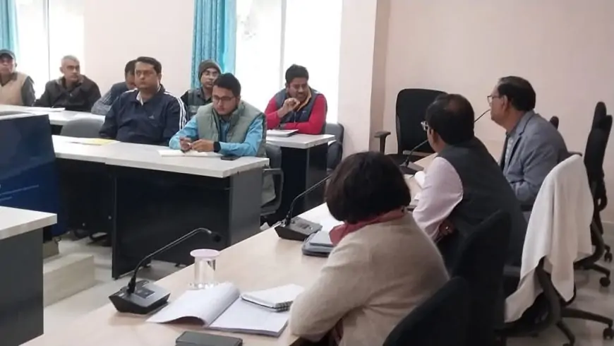 Nawada  Agriculture Meeting : कृषि टास्क फोर्स बैठक में जिलाधिकारी ने दिए किसानों के हित में महत्वपूर्ण निर्देश