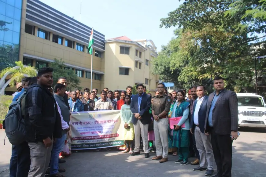 Jamshedpur Exposure Visit: किसानों को मिलेगा उन्नत खेती का प्रशिक्षण, 50 किसान ग्रेटर नोएडा के लिए रवाना