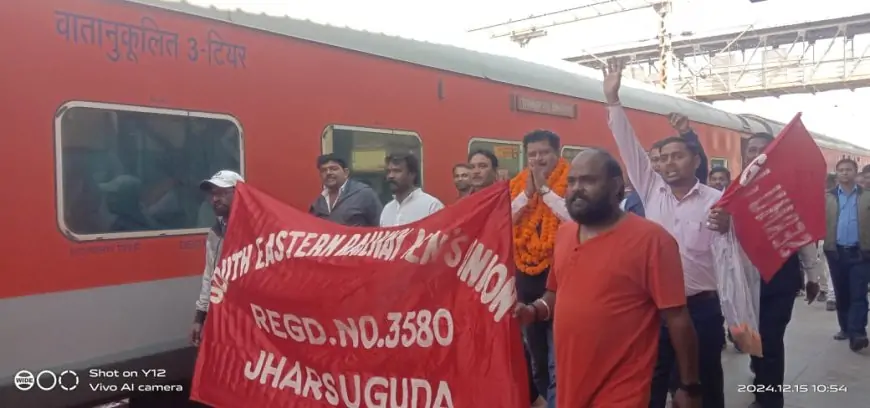 Jharasuguda Men’s Union ने निकाला विजय जुलूस, उत्साह और खुशियों का माहौल