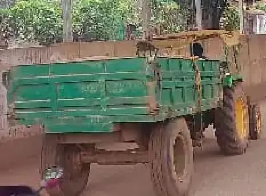 Chakulia Illegal Sand Mining : चाकुलिया में बालू माफियाओं के खिलाफ मुख्यमंत्री का आदेश बेअसर, रोज हो रहा है अवैध खनन