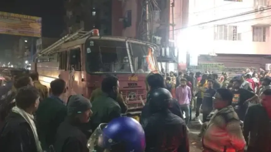 Mango Fire Incident: देवेंद्र लोक में लगी भीषण आग, झारखंड फायर ब्रिगेड की नाकामी पर उठे सवाल