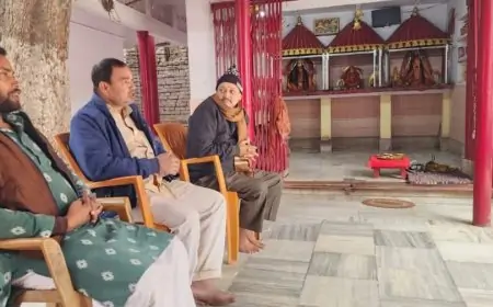 Nawada Temple Theft: नवादा में चोरों ने भगवान को भी नहीं बख्शा, शिव मंदिर में चोरी की घटना ने मचाई हलचल