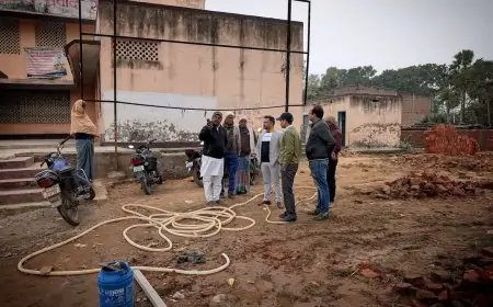 Nawada Government Buildings Inspection: नवादा में पंचायत सरकार भवनों का हुआ कड़ा निरीक्षण, सामने आईं कई अनियमितताएं