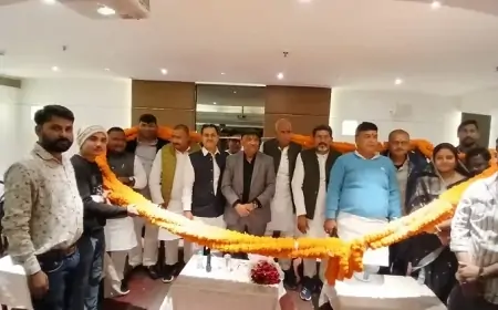 Jamshedpur Election Campaign: बिहार के 12 विधायक जमशेदपुर पहुंचे, सुनील सिंह ने किया वोटर्स को साधने का प्रयास