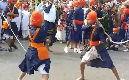 Jamshedpur Guru Gobind Singh: गुरु गोविंद सिंह का 358वां जन्म दिवस कैसे हुआ ऐतिहासिक अंदाज में मनाया?