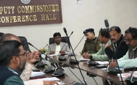 Aadhar Update - आधार निगरानी समिति की बैठक: जानें क्या बदलाव होंगे आपके आधार से जुड़ी सेवाओं में!