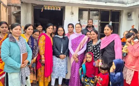 Jamshedpur Visit: विधायक पूर्णिमा साहू ने आंगनबाड़ियों में सुधार के लिए उठाए अहम कदम