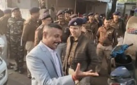 Dhanbad Action: खरखरी में पुलिस की बड़ी कार्रवाई, आरोपियों पर शिकंजा कसा