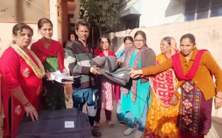 Jamshedpur Distribution Event: सैकड़ों महिलाओं के बीच कंबल वितरण, सरयू राय का आभार