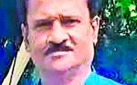 Dhanbad Crime: बीसीसीएल कर्मी से बाइक की डिक्की तोड़कर लूटी दो लाख की रकम, कैसे हुआ यह दिलचस्प हादसा?