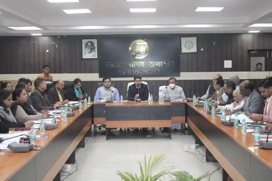 Jamshedpur DC Coordination Meeting: उपायुक्त ने दी समयबद्ध कार्यों को निष्पादित करने की चुनौती, प्रशासनिक कार्यों को सुनिश्चित किया