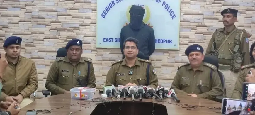 Drug Supplier Arrested: जमशेदपुर पुलिस ने युवक को पकड़ा, स्कूलों में नशे का सामान बांटने वाला गिरफ़्तार!