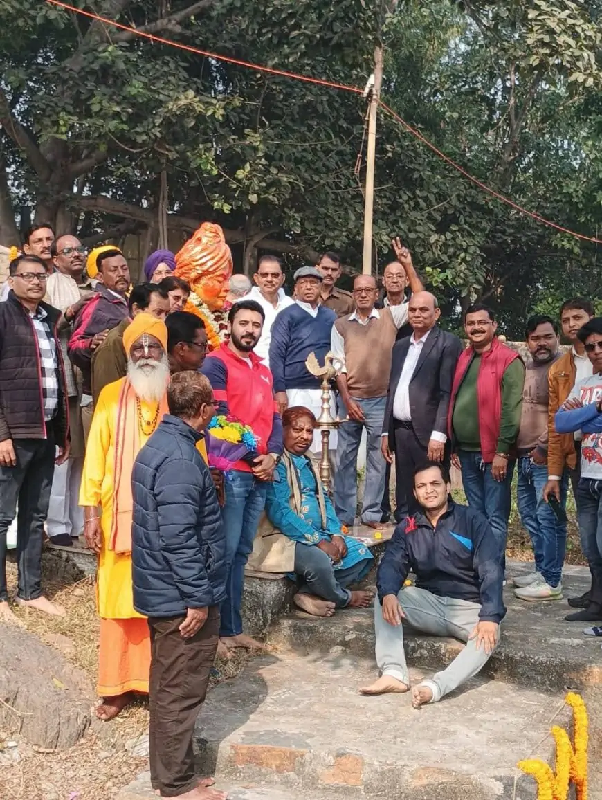 Jamshedpur Vivekanand Tribute: स्वामी विवेकानंद के आदर्शों को फैलाने के लिए आयोजित हुआ भव्य कार्यक्रम, सरयू राय ने दिया प्रेरणादायक संदेश!