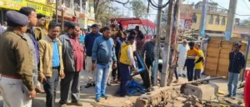 Bokaro News: चास में अतिक्रमण हटाओ अभियान, अवैध निर्माण पर होगी कड़ी कार्रवाई