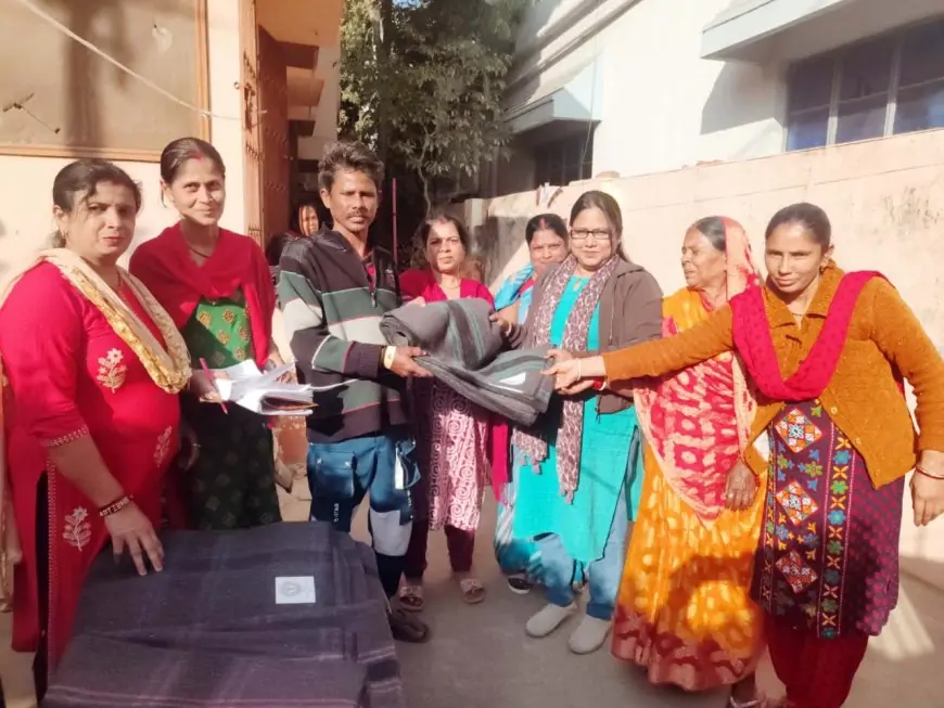 Jamshedpur Distribution Event: सैकड़ों महिलाओं के बीच कंबल वितरण, सरयू राय का आभार