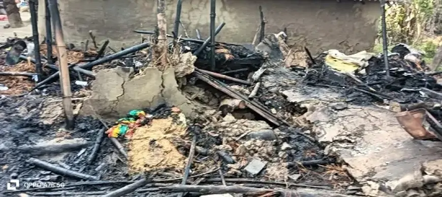 Jamshedpur Rural Fire – बहरागोड़ा में फूस का घर जलकर राख, परिवार बेघर, जानिए घटना का पूरा सच