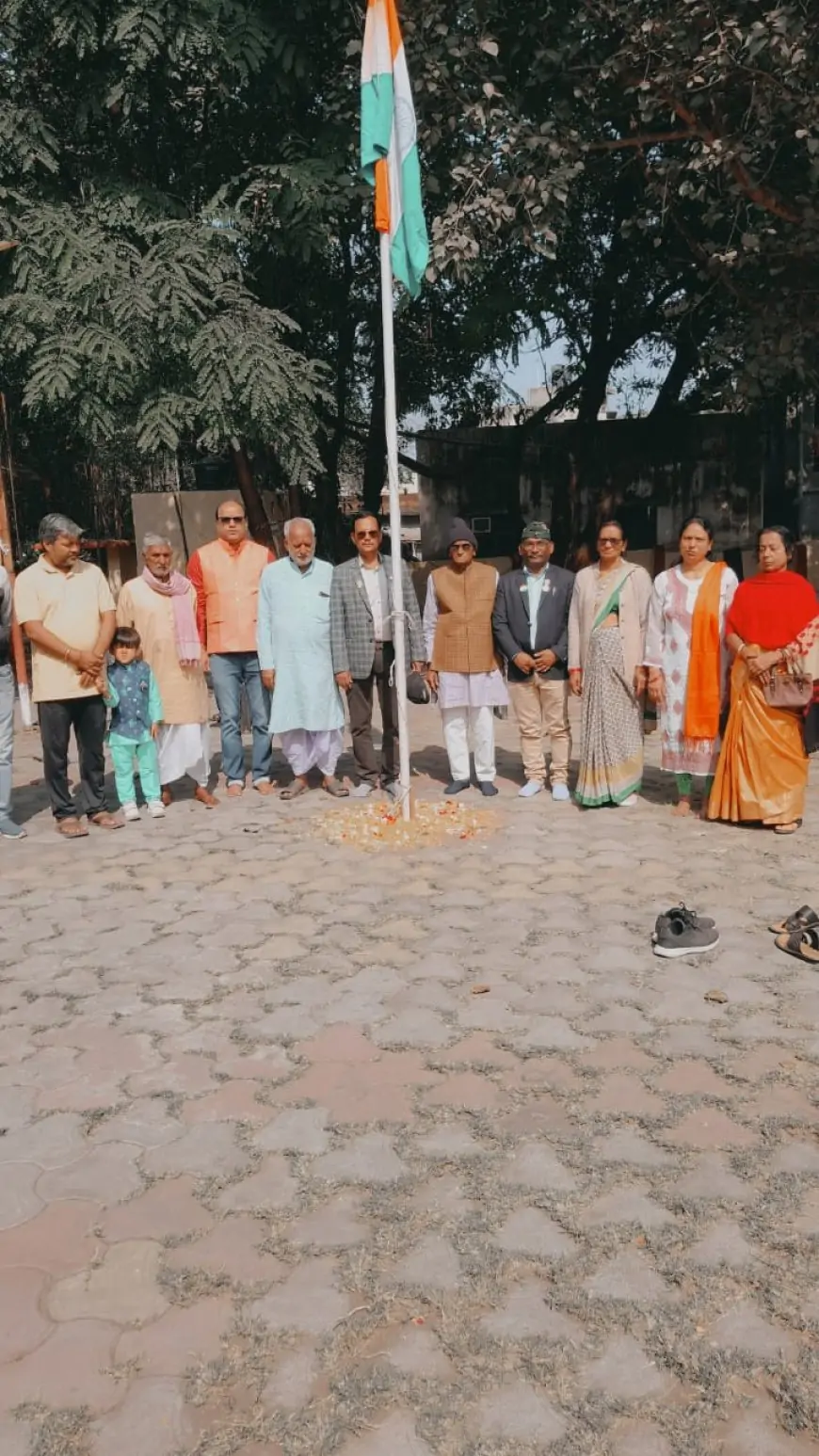 Baridih Flag Hoisting: शिव मंदिर समिति ने ध्वजारोहण कर मनाया गणतंत्र दिवस, जानिए इस खास आयोजन की पूरी कहानी