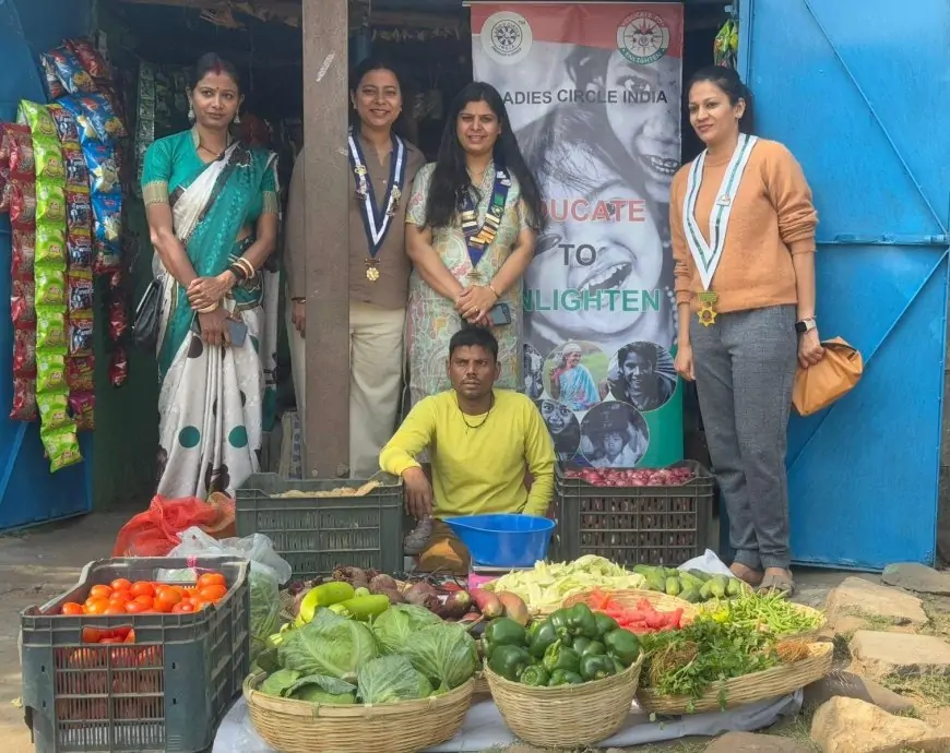 Jamshedpur Disabled Person Business : दिव्यांग को मिला व्यापार का अवसर, अब खुद पर निर्भर होकर जिंदगी में लाएगी खुशी!