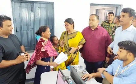 Jamshedpur Camp: आधार कार्ड सुधार शिविर में उमड़ी भीड़, 180 से ज्यादा लोगों ने उठाया लाभ!