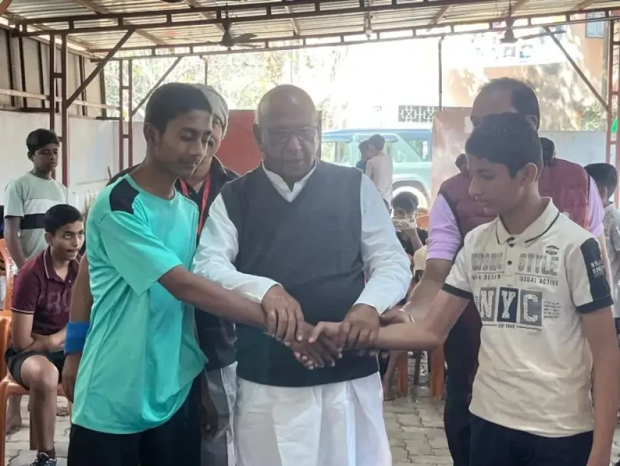 Jamshedpur Wrestling: बारीडीह में दांव-पेंच का रोमांच, सरयू राय ने कुश्ती प्रतियोगिता का किया उद्घाटन