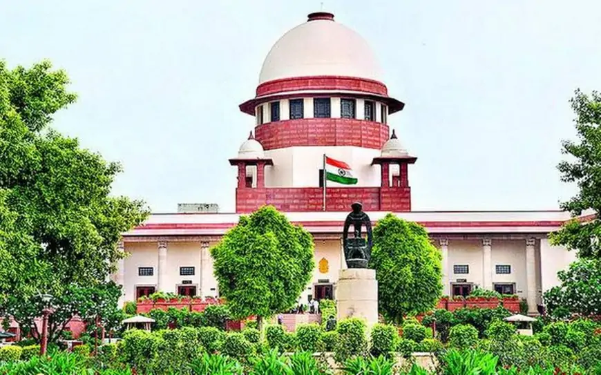 Supreme Court: मुफ्त की रेवड़ी पर उठे सवाल, क्या लोगों को मुफ्त में पैसे देना गलत है?