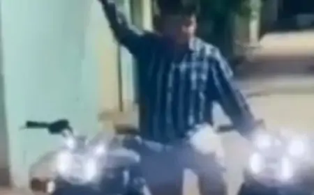 Jamshedpur Firing: हथियार लहराते दिखा शख्स, वीडियो वायरल, जांच में जुटी पुलिस!