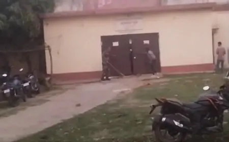 Jharkhand Escape: रिमांड होम से 21 बाल कैदी फरार, तोड़फोड़ और हमले से हड़कंप!