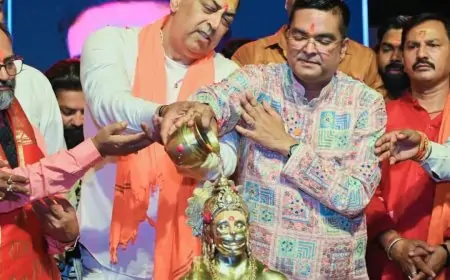 Bhilai Celebration : विंदु दारा सिंह ने की महाआरती, कहा- “गर्व है कि हम सनातनी हैं”