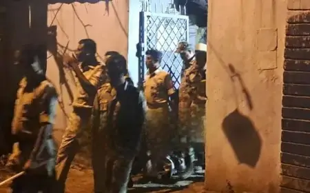Saraikela Raid: आधी रात मंडल कारा में बड़ी पुलिस रेड, अंदर क्या खोज रही थी टीम?