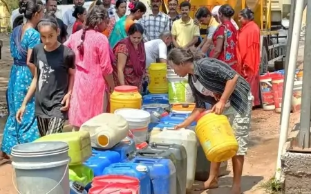 Jamshedpur Initiative: पानी के लिए उमड़ी भीड़, राजकुमार सिंह की अनोखी सेवा बनी चर्चा का विषय