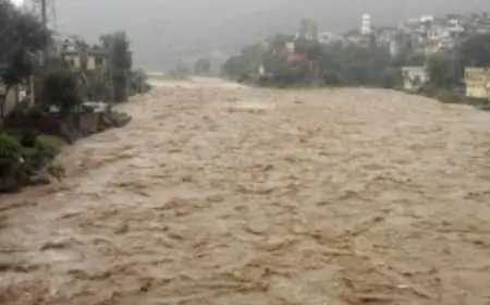 Jammu Landslide  Disaster: रामबन में तबाही का मंजर, बादल फटा, 5 की मौत, 40 घर बहे!