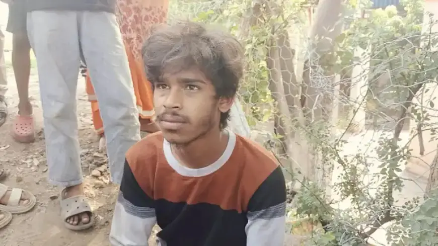 Jamshedpur crime : हरि मंदिर से चोरी करते युवक को जनता ने पकड़ा, जमकर पीटा!