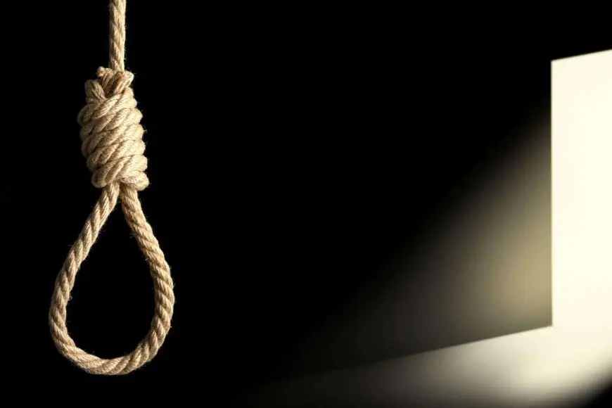Jamshedpur Family Suicide Case : कैंसर से जूझ रहे टाटा स्टील मैनेजर ने पूरे परिवार के साथ की आत्महत्या, 4 शव एक साथ लटके मिले