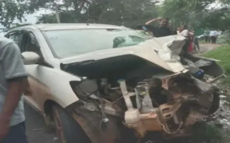 Chaibasa Road Accident: चाईबासा में कार-बाइक टक्कर, जवान की मौत, साथी घायल