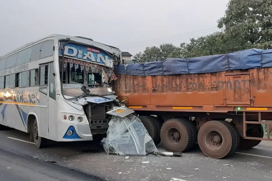 Burdwan Road Accident : स्वतंत्रता दिवस पर बर्दवान में दर्दनाक बस हादसा, 10 की मौत, 35 घायल