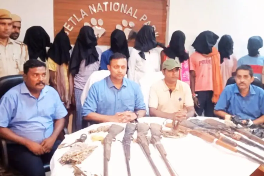 Hunting Attempt Failed: पीटीआर में 9 शिकारी गिरफ्तार, 8 बंदूक और बारूद बरामद