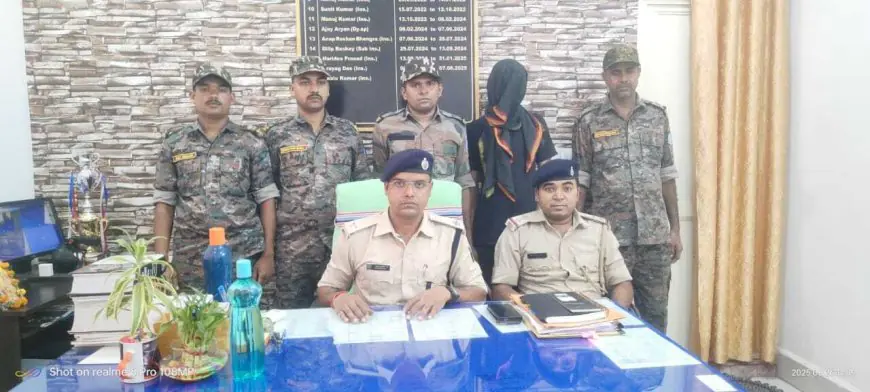 Pakur Drug Arrest : पाकुड़ पुलिस की बड़ी कार्रवाई, 1.92 ग्राम ब्राउन शुगर के साथ युवक गिरफ्तार, साथी फरार