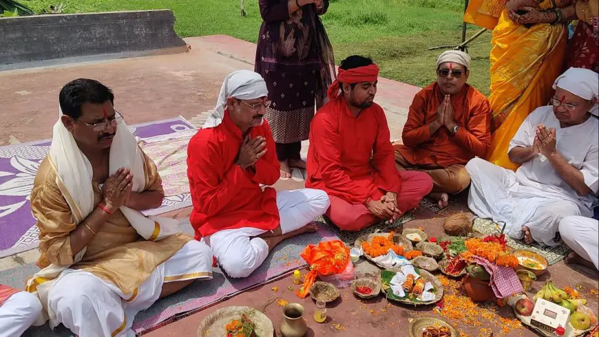 Jamshedpur Aastha Twin City Central Durga Puja : 11वें वर्ष पर आस्था ट्विन सिटी की माँ दुर्गा पूजा क्यों होगी खास? भूमि पूजन से भव्य आयोजन की झलक