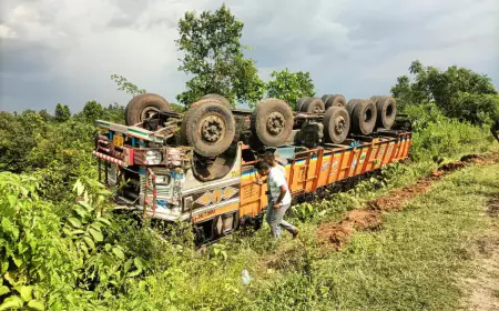 Giridih Horror: ट्रक-पिकअप टक्कर में चार लोगों की दर्दनाक मौत, आधा दर्जन घायल