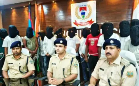 Ranchi Crime Raid: आनंदपुरी मोहल्ले से 18 जुआरी रंगेहाथ गिरफ्तार, पुलिस की बड़ी कार्रवाई से हड़कंप