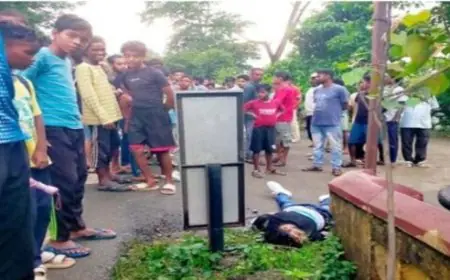 Jamshedpur Accident: तेज़ रफ़्तार बाइक ने ली एक युवक की जान, दूसरा ICU में भर्ती