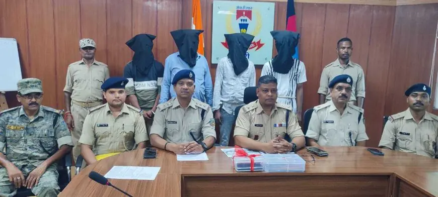 Jharkhand Police : खूंटी पुलिस ने अंतरजिला बैटरी चोरी गिरोह का किया भंडाफोड़, चार गिरफ्तार