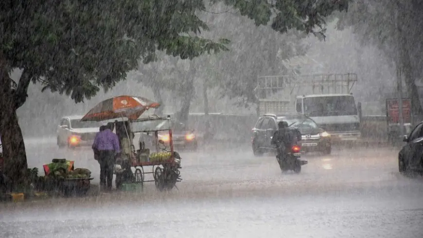 Heavy Rain Alert in Jharkhand : झारखंड में भारी बारिश का अलर्ट: कई जिलों में ऑरेंज और येलो चेतावनी