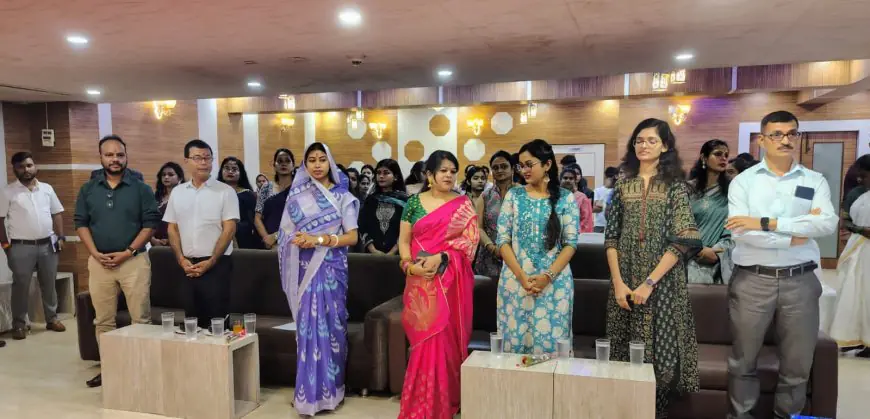 Jamshedpur IAS Success Story : विनय आईएएस अकैडमी ने रचा इतिहास, विधायक पूर्णिमा साहू ने कहा- "शहर के लिए प्रेरणा का स्रोत"