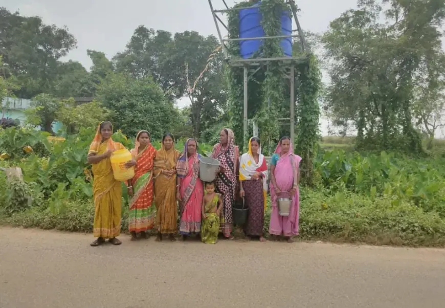 Jharkhand Water Crisis: महिलाओं का सड़क पर हंगामा, जल जीवन मिशन हुआ फेल!