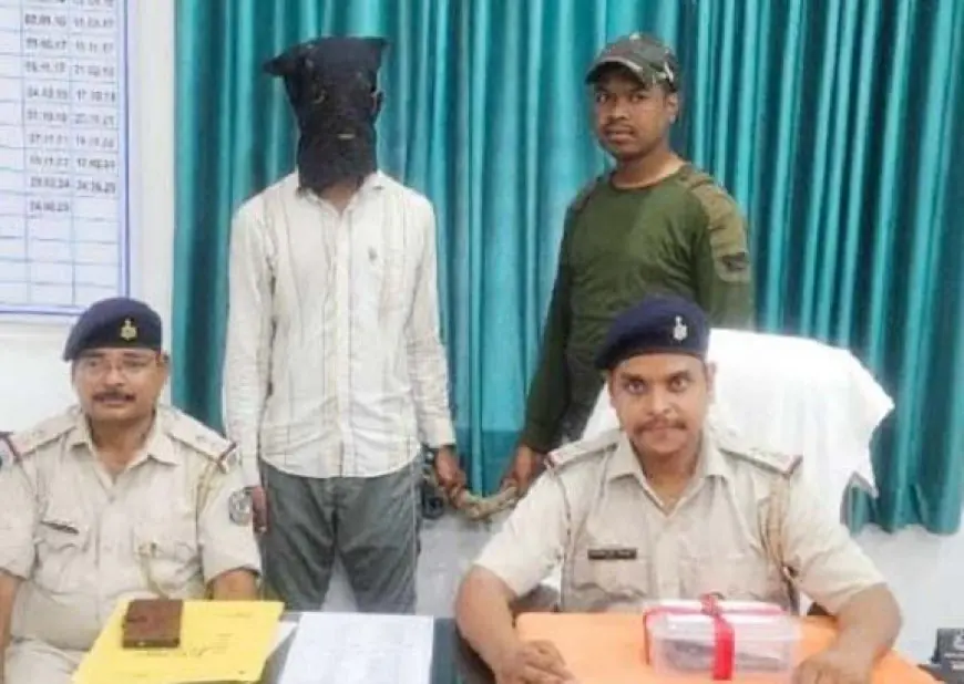 Saraikela Crime : RIT Police की बड़ी कार्रवाई, अवैध देशी पिस्टल के साथ 19 वर्षीय युवक गिरफ्तार!