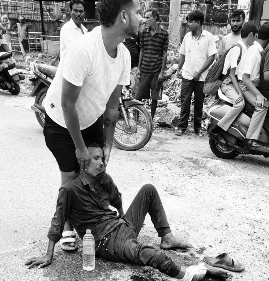 Jamshedpur Accident Shock : मोहरदा स्कूल के पास हाइवा ने युवक को कुचला, नो-एंट्री उल्लंघन पर बवाल