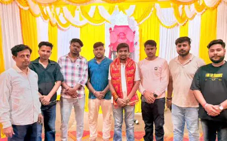 Jamshedpur Kali Puja 2025: भुइयांडीह रोड नंबर 03 में भव्य पंडाल का उद्घाटन, युवा नेता यश दुर्गे बोले - मां काली का आशीर्वाद बनाए रखेगा सुख-शांति